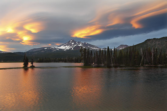 David Whitten Photo - Sparks Lake, Cascade Lakes, Broken Top Mountain Photograph, Sunset, Cascade Mountains Oregon.