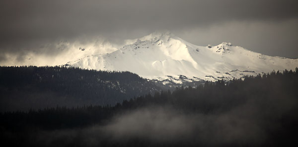 Diamond Peak through the clouds photograph, landscape photography, Oregon Cascade Mountains