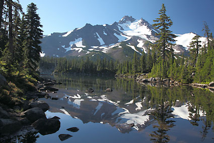 Bays Lake sunrise Mt. Jefferson Mount Jefferson Wilderness Oregon