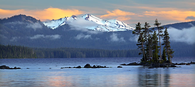 Waldo Lake and Diamond Peak, Cascade Mountains, Oregon Photographer David Whitten Oregon Mountain Photography Panorama Panoramic Photograph