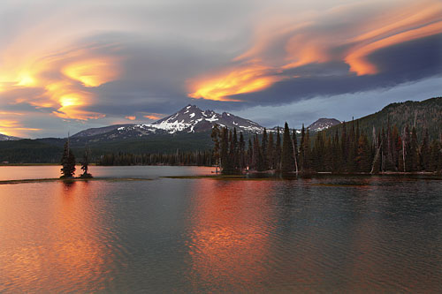 Sparks Lake Photograph, Sunset, Broken Top Mountain, Cascade Mountains, Oregon near Bend, Oregon