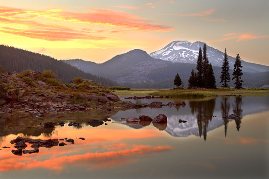Cascade Lakes, Oregon photography by David Whitten Sparks Lake and South Sister, Cascade Mountains, Oregon